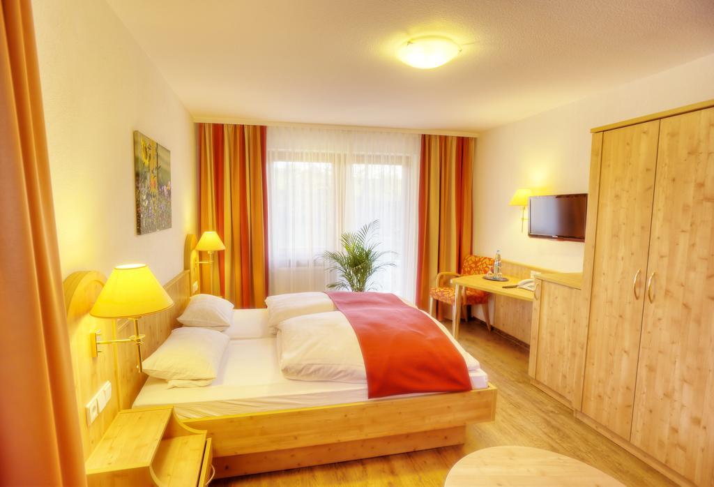 Pension Fohrenberg Ewattingen Habitación foto